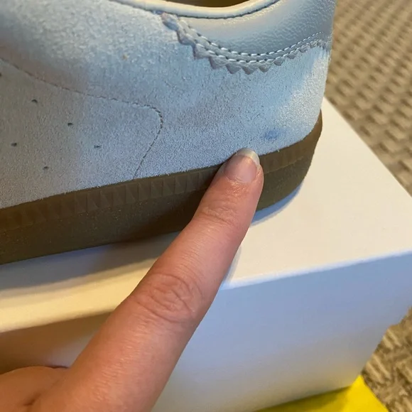 EUC Isabel Marant Beth Sneakers 41 - Picture 5 of 10